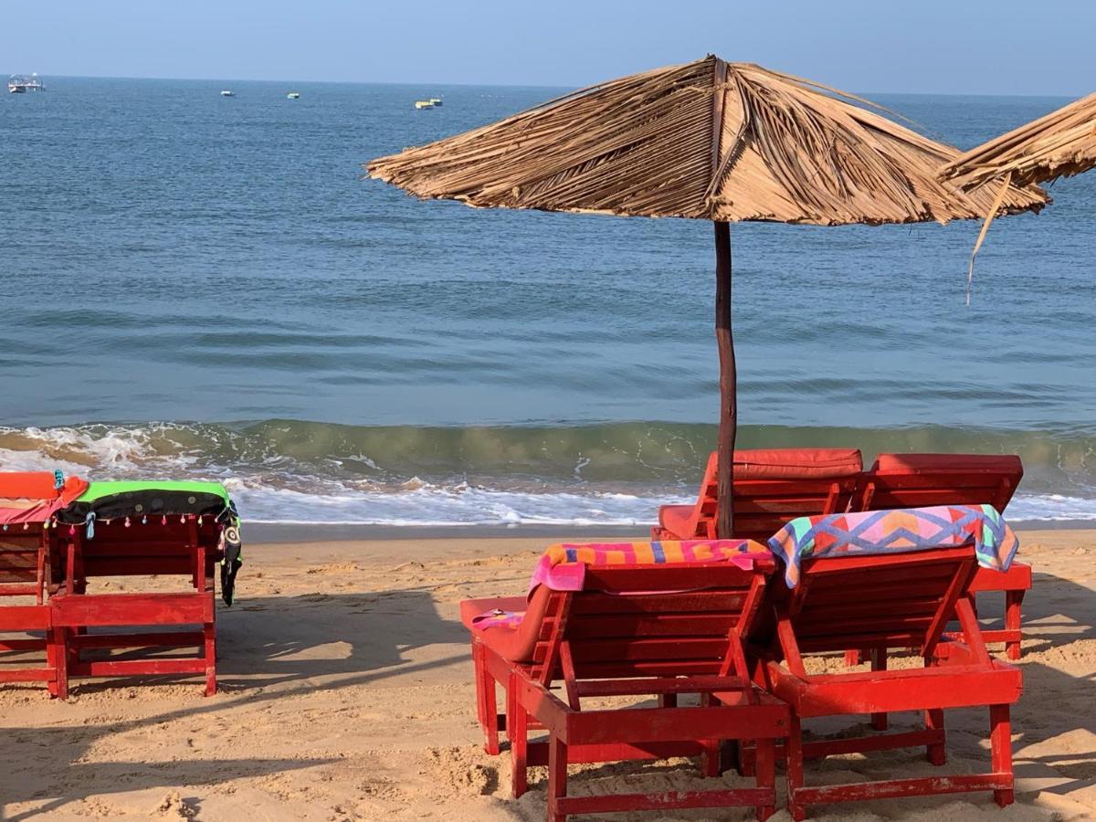 Casa Candolim Beach Front Eksteriør bilde
