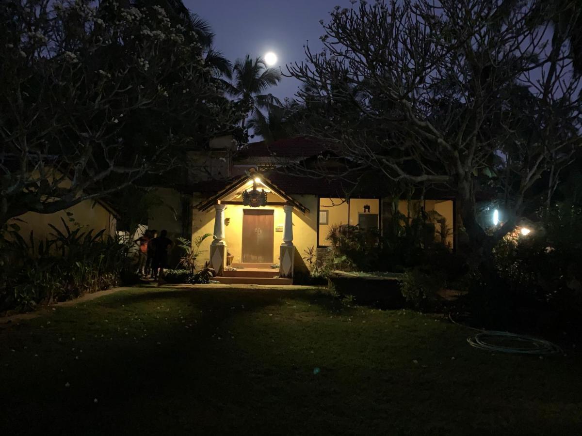 Casa Candolim Beach Front Eksteriør bilde